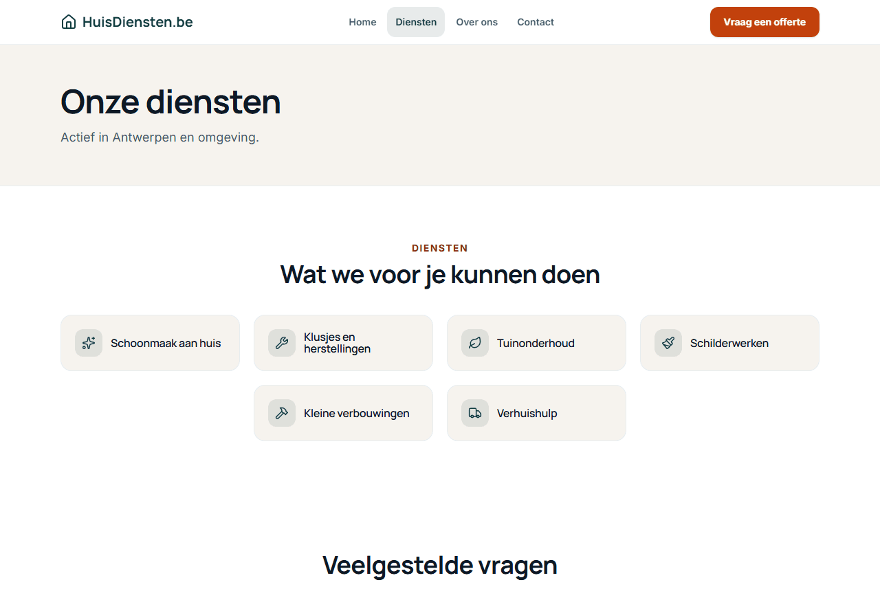 Dienstenpagina van de voorbeeldwebsite met zes diensten als kaarten in rijen van vier, elk met een icoon